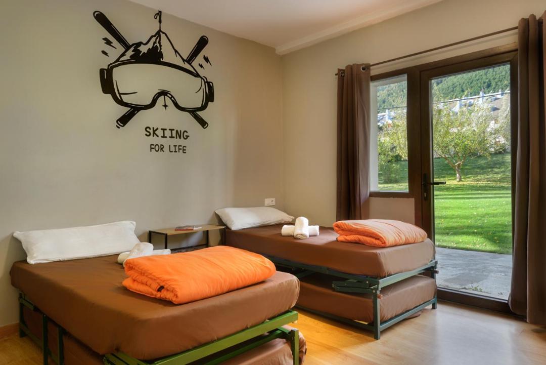 Albergue Вильянуа Экстерьер фото